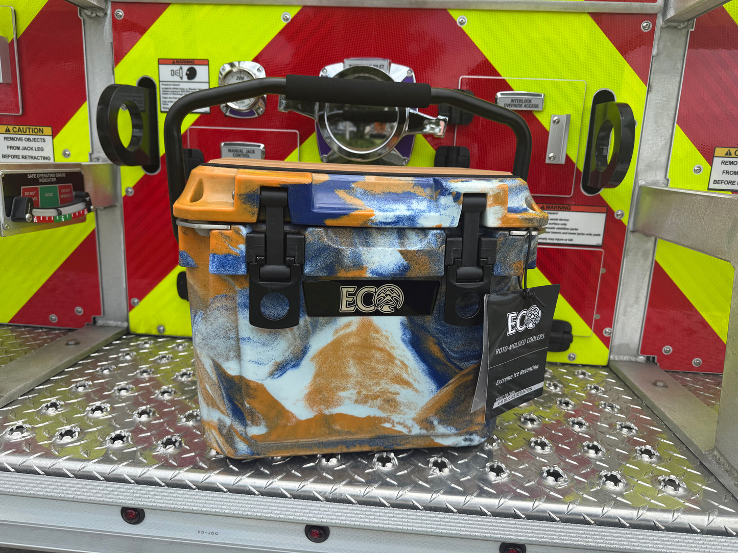 ECO x E-ONE 10-Quart Cooler - Multiple Color Options