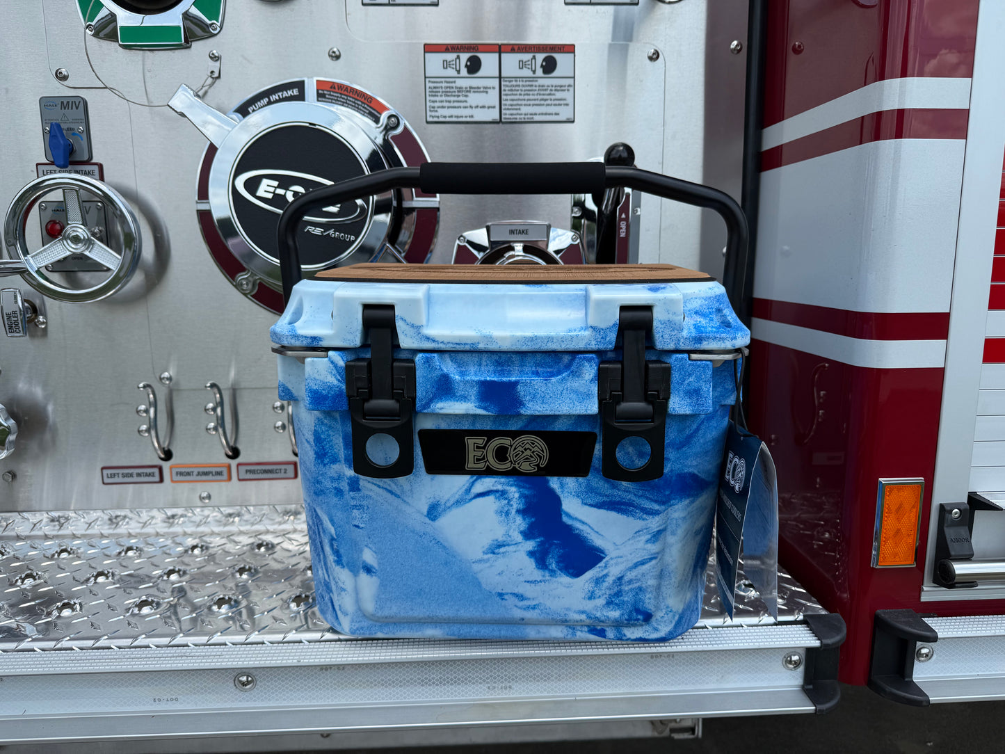 ECO x E-ONE 10-Quart Cooler - Multiple Color Options