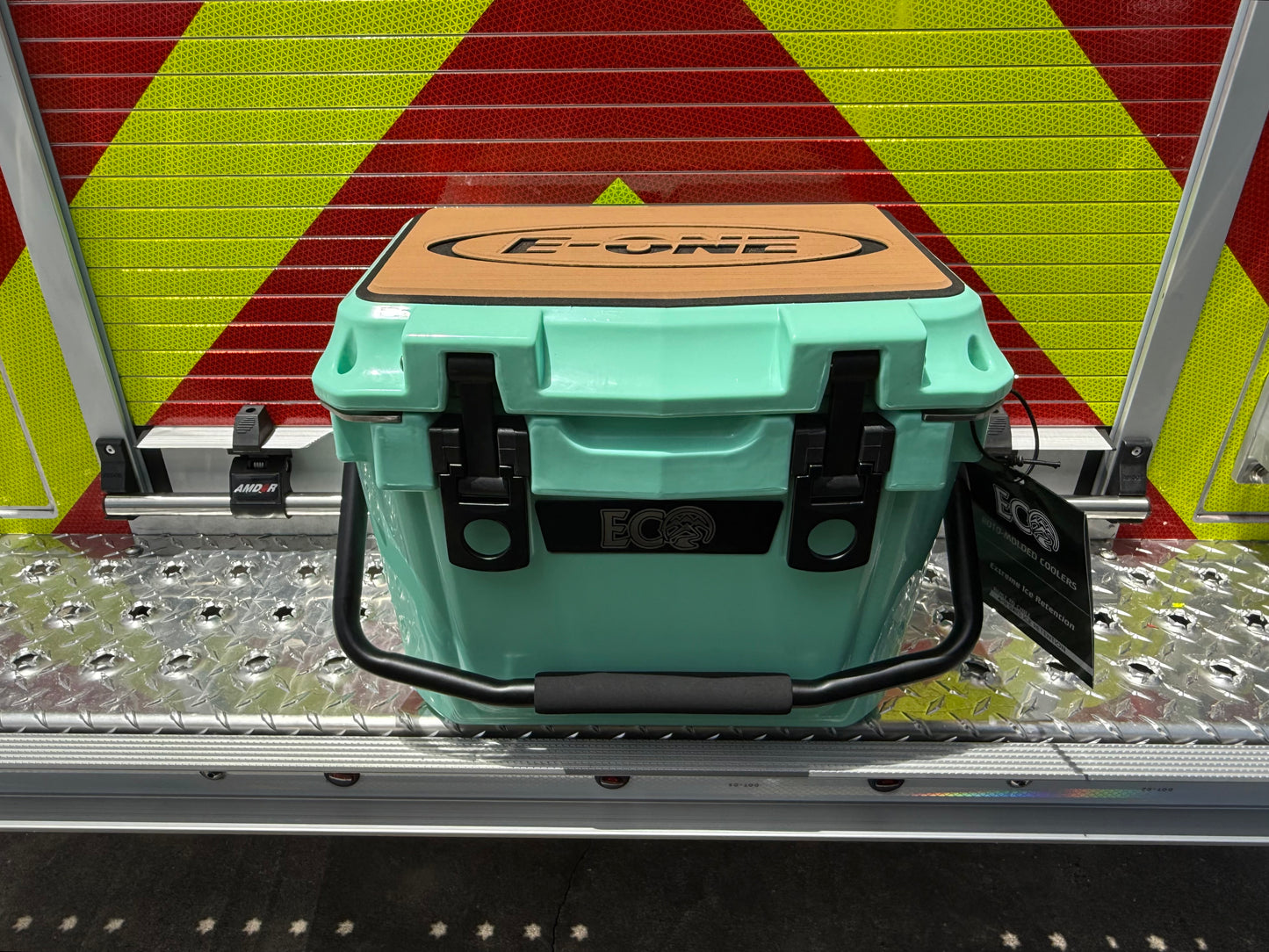 ECO x E-ONE 10-Quart Cooler - Multiple Color Options