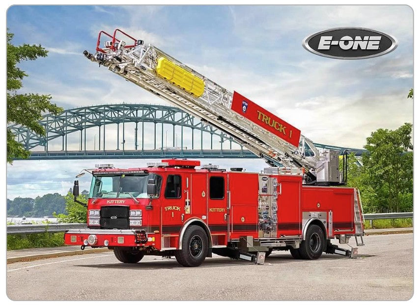 E-ONE Fire Truck Magnet